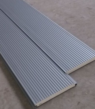 廠家直供外墻裝飾復(fù)合板 金屬雕花一體板價(jià)格與選購(gòu)指南