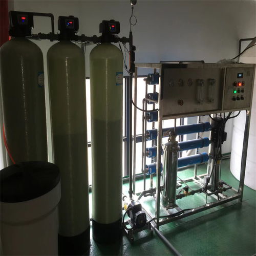 化工廠反滲透純水設(shè)備 性能穩(wěn)定，助力日用化工高效生產(chǎn)